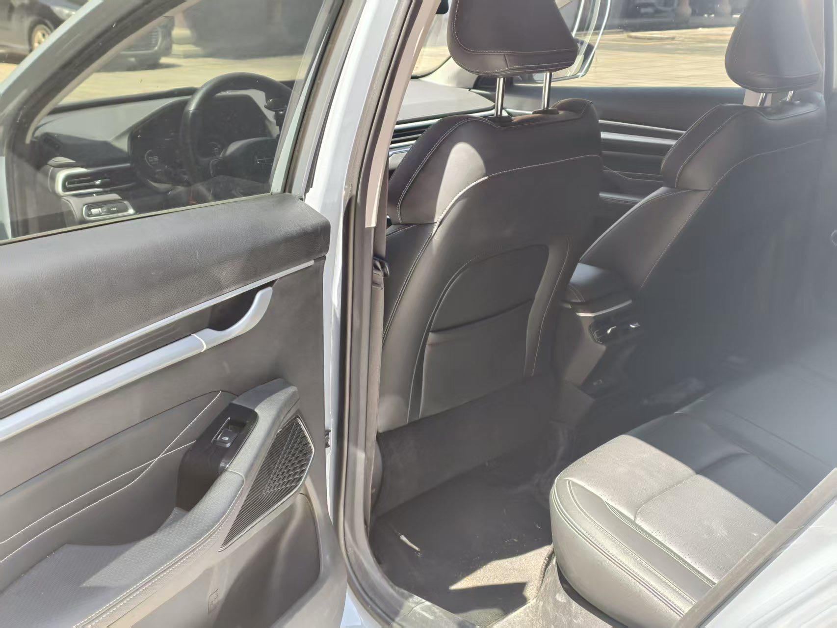 GEELY Emgrand 2024 image de voiture #8