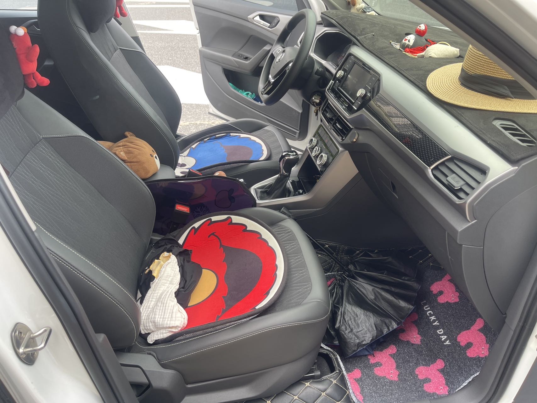 Volkswagen T-Cross 2020 immagine di auto #6