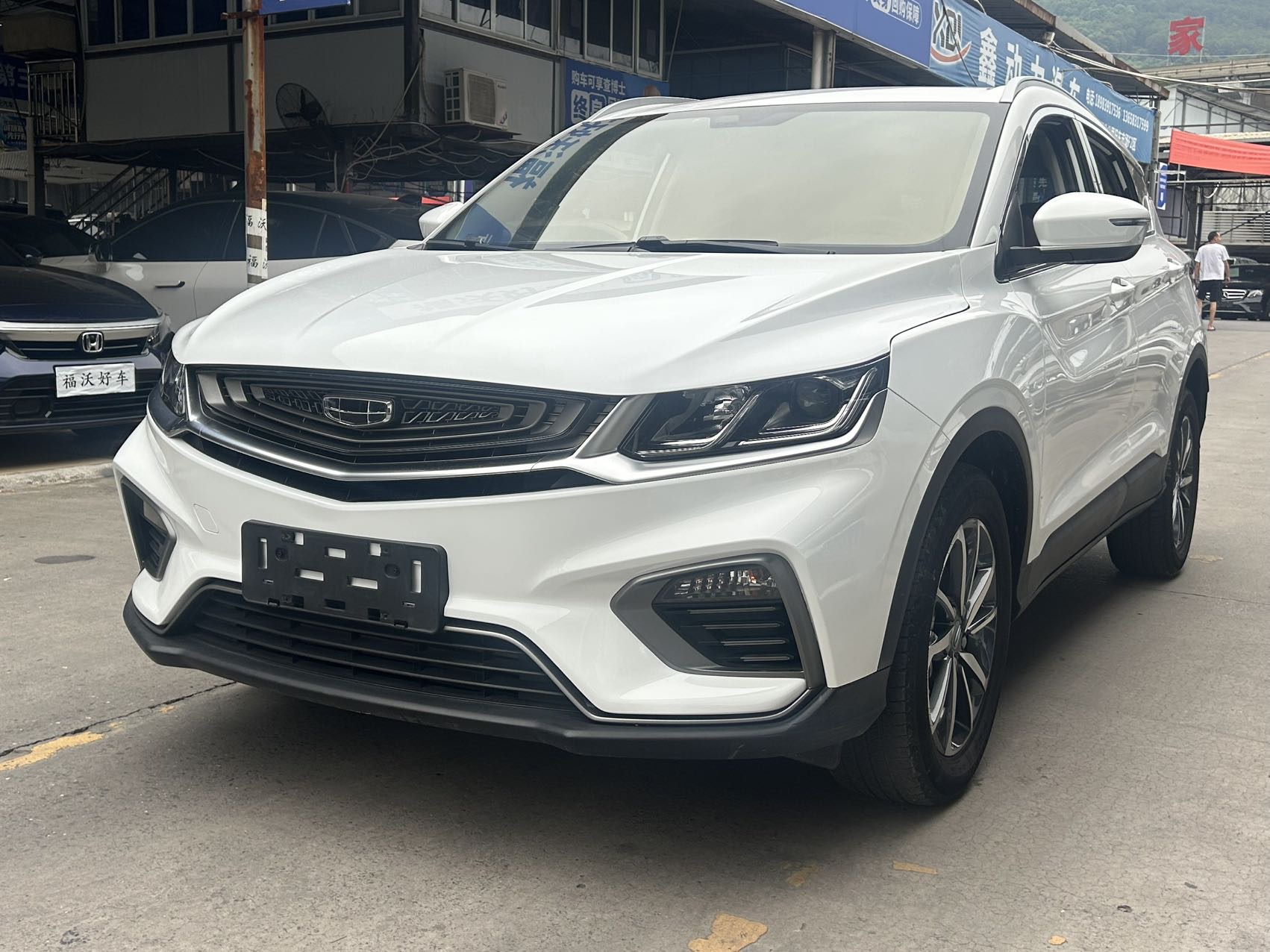 GEELY Coolray 2021 GEELY Coolray 2021 car image