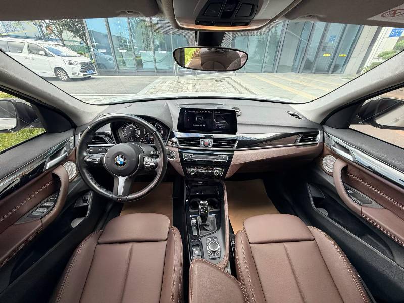 BMW X1 2022 car image #6