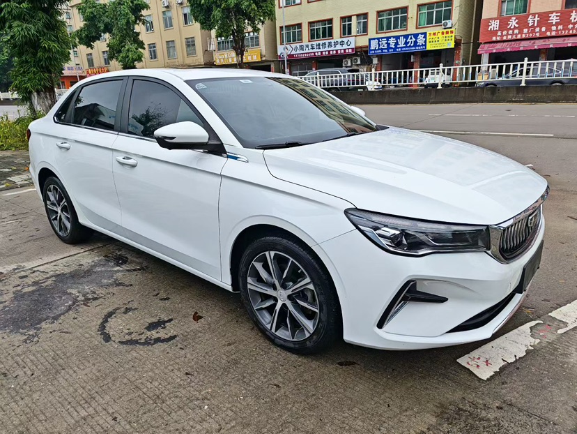 GEELY Emgrand 2024 #3 GEELY Emgrand 2024 imagen de coche #3