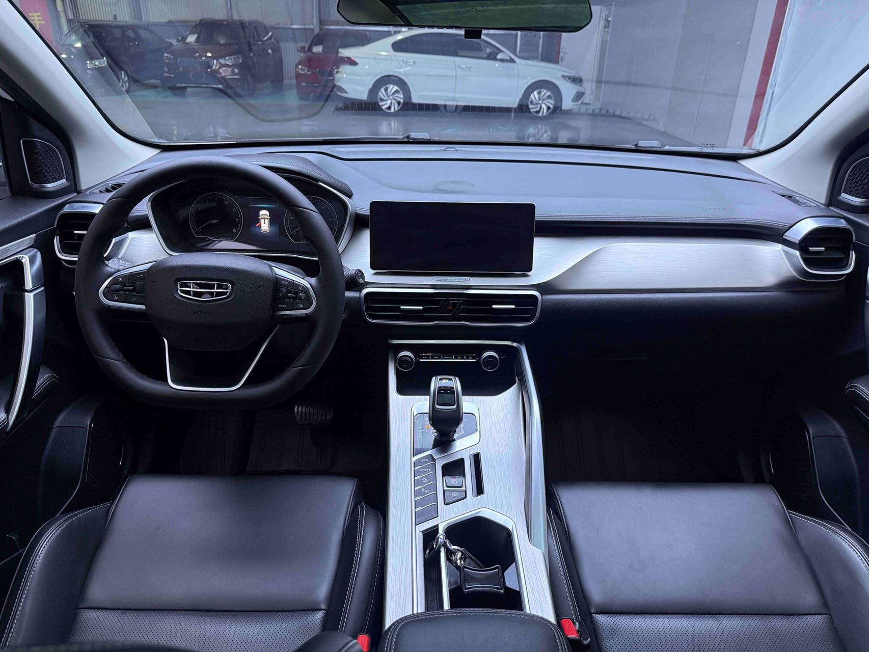 GEELY Coolray 2020 car image #8