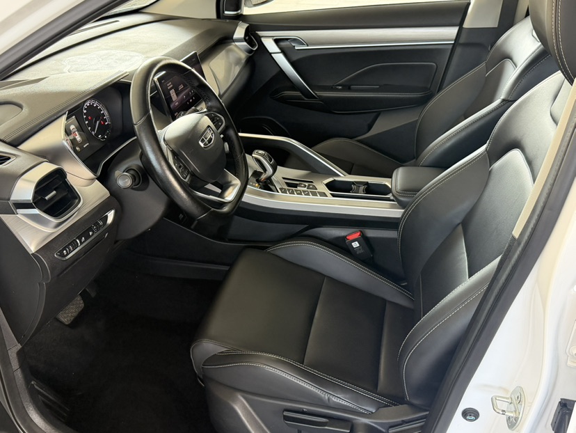 GEELY Coolray 2019 #7 GEELY Coolray 2019 car image #7