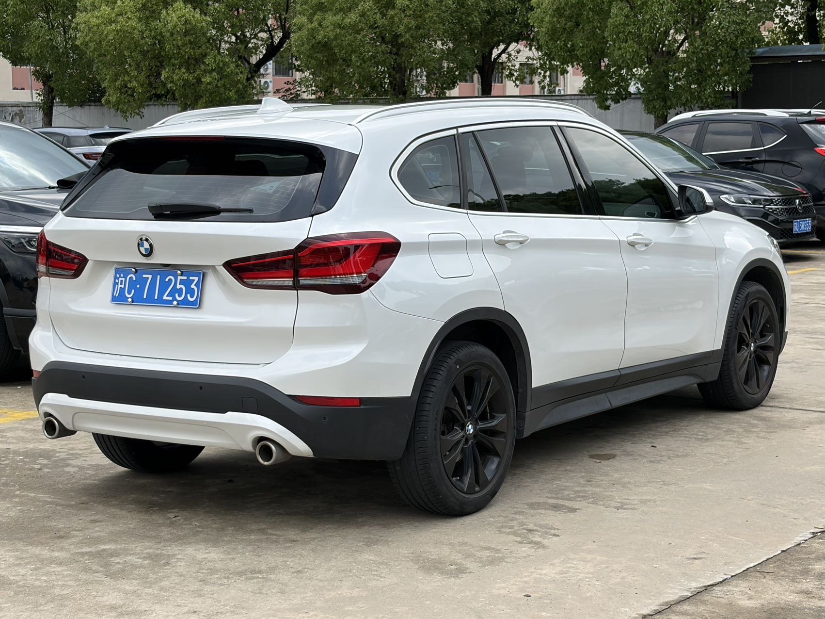 BMW X1 2021 car image #11