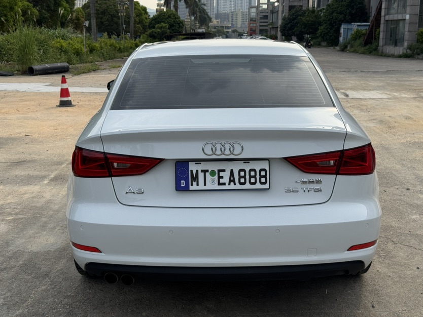 Audi A3 2016 car image #8
