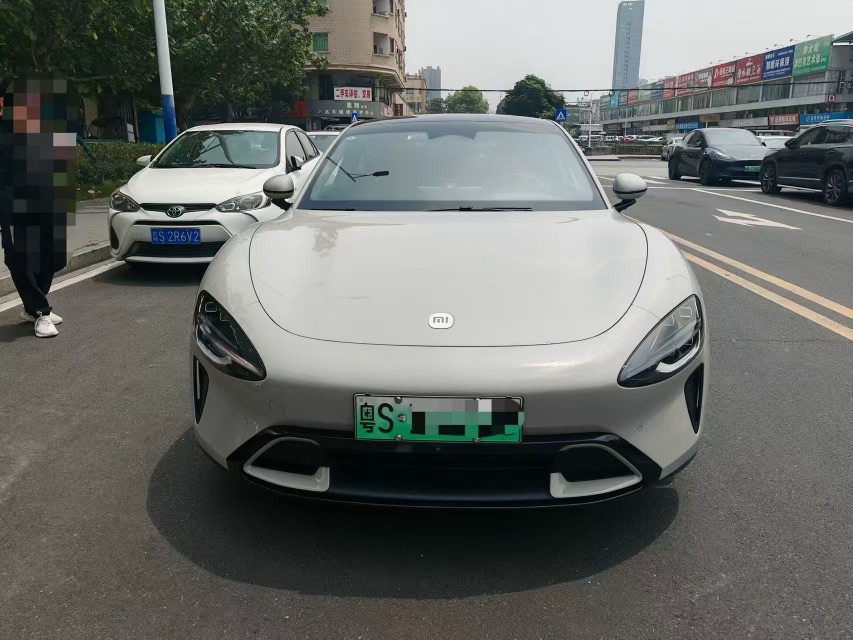 MI SU7 2025 car image #2