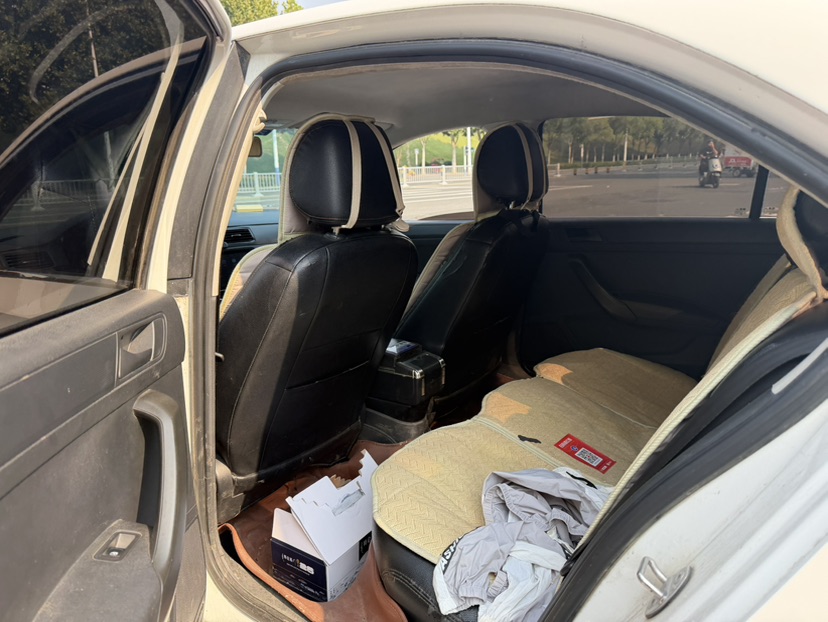 Volkswagen Santana 2019 car image #5
