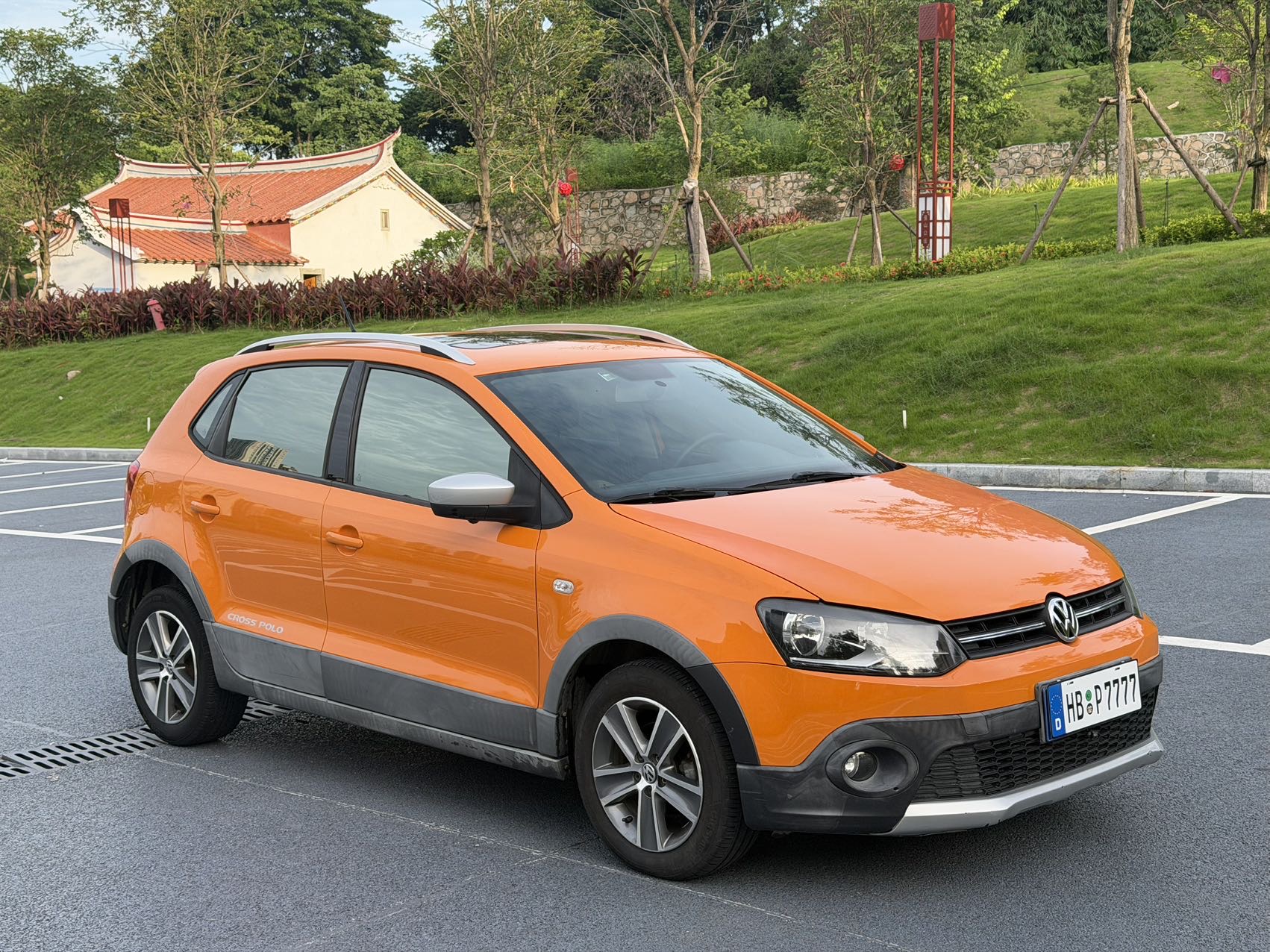 Volkswagen Polo 2012 car image #3