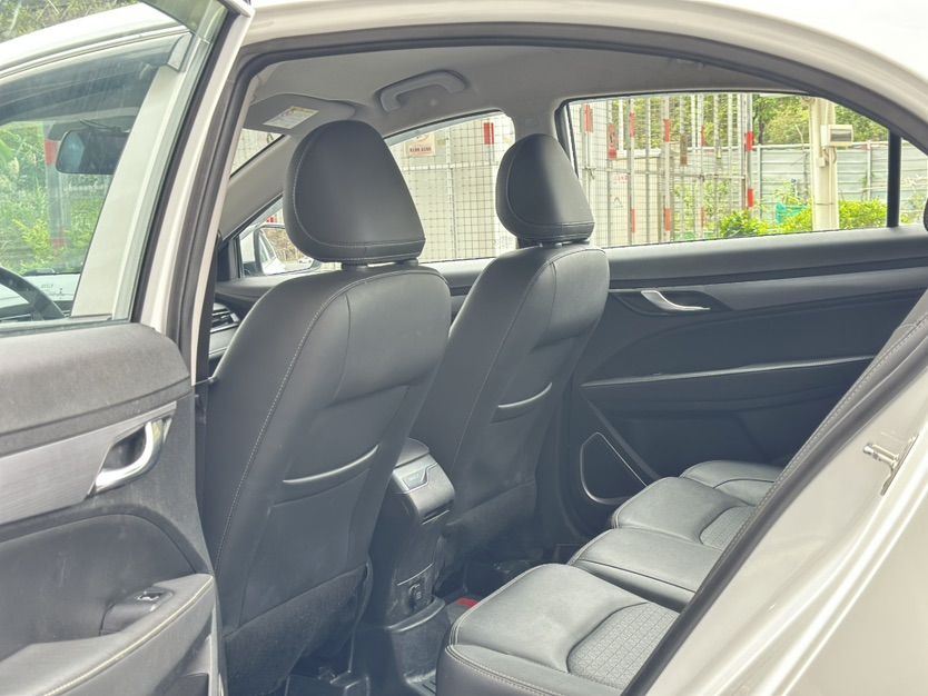 GEELY Emgrand 2022 car image #7
