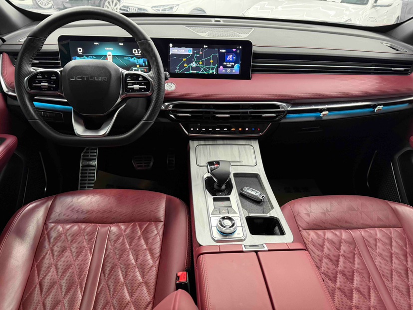 Jetour X70 PLUS 2023 #7 Jetour X70 PLUS 2023 car image #7