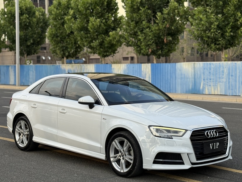 Audi A3 2019 #3 Audi A3 2019 car image #3