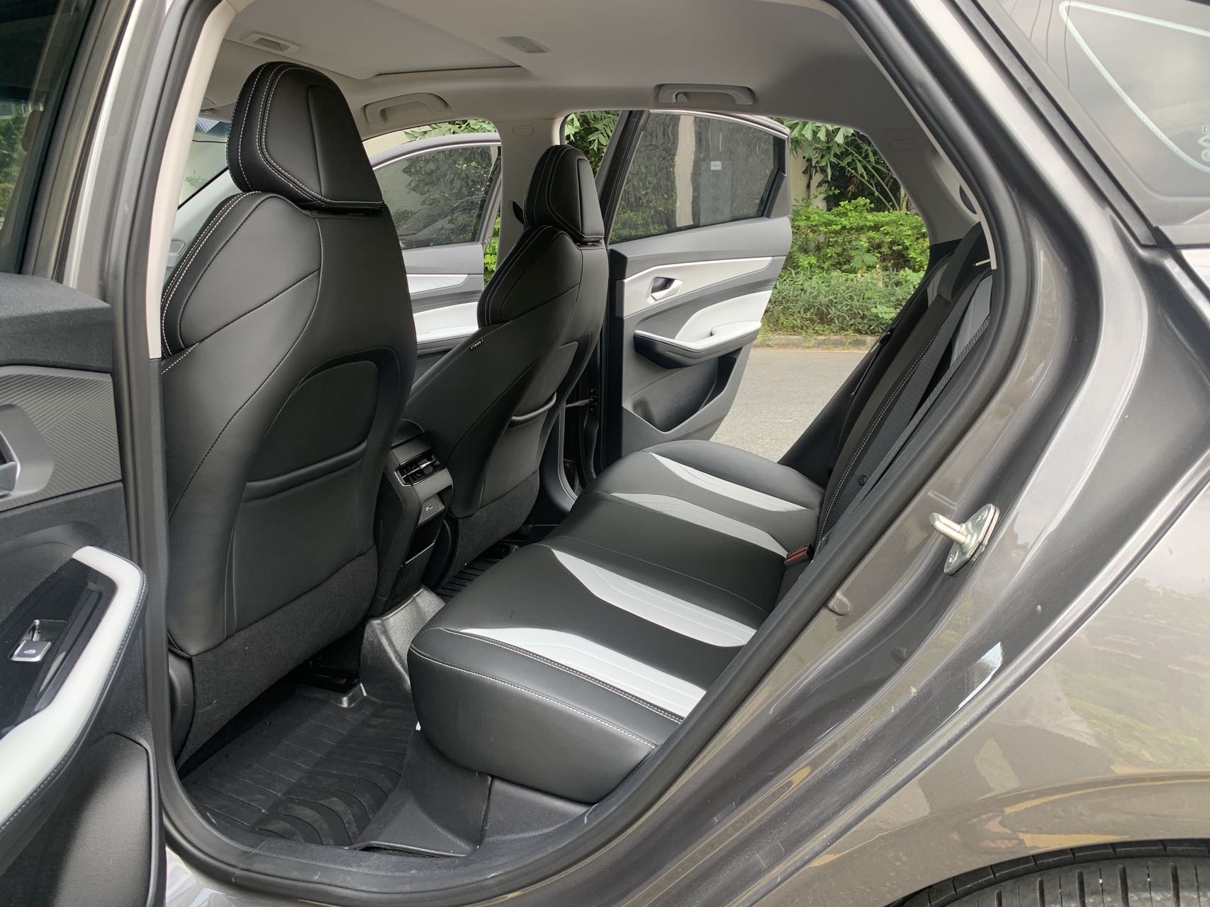 GEELY Binray 2023 #8 GEELY Binray 2023 car image #8