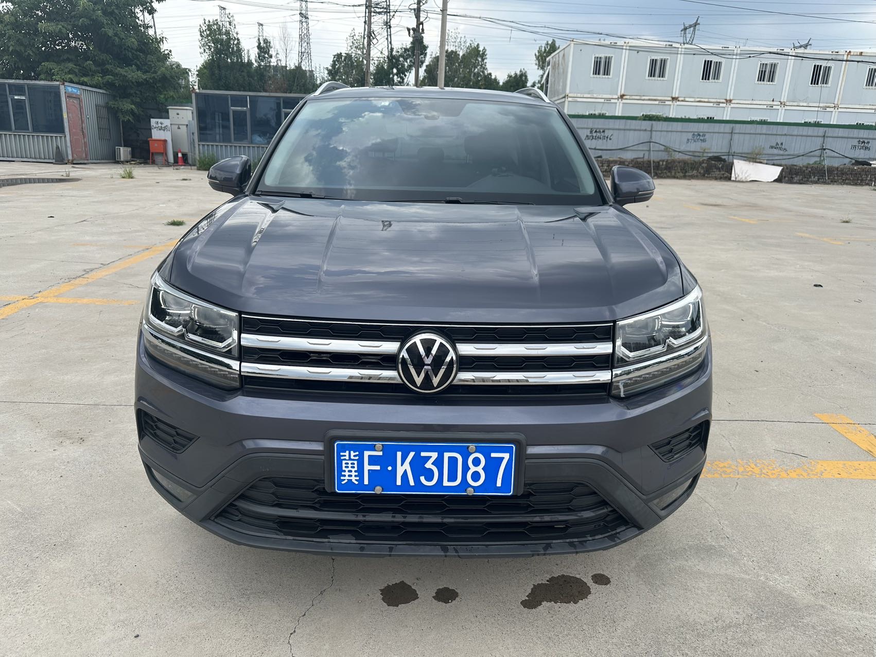 Volkswagen Tharu 2023 car image #2