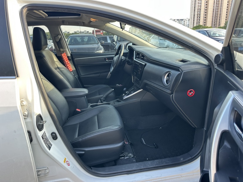 Toyota Corolla 2018 car image #9