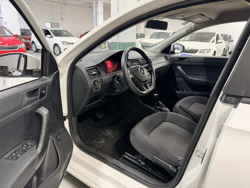 Volkswagen Santana 2018 #4 Volkswagen Santana 2018 car image #4