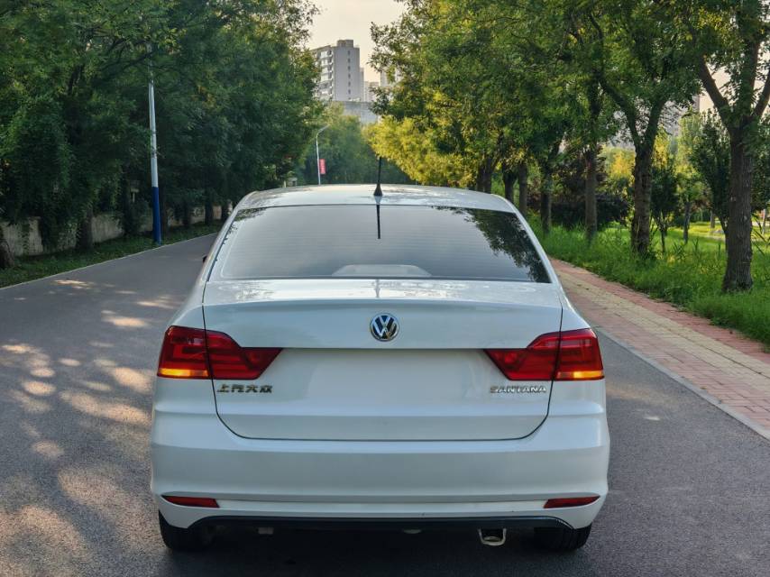 Volkswagen Santana 2018 car image #5
