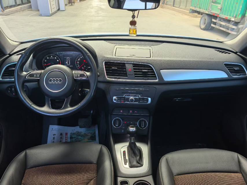 Audi Q3 2016 #5 Audi Q3 2016 car image #5