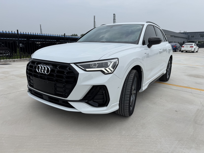 Audi Q3 2022 #2 Audi Q3 2022 car image #2