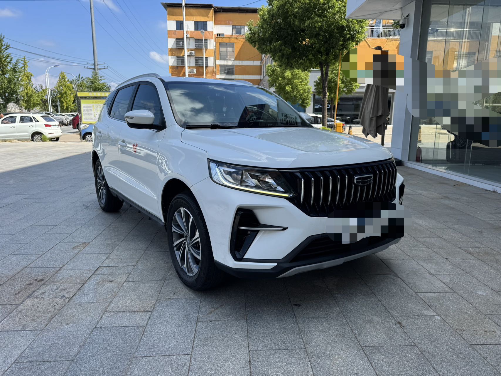 GEELY Vision X6 2022 car image #3