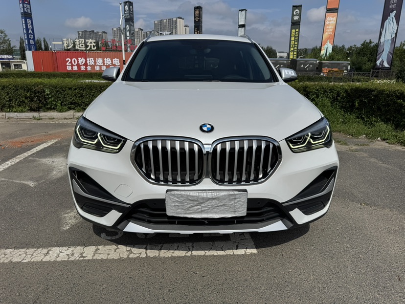 BMW X1 2022 #2 BMW X1 2022 car image #2