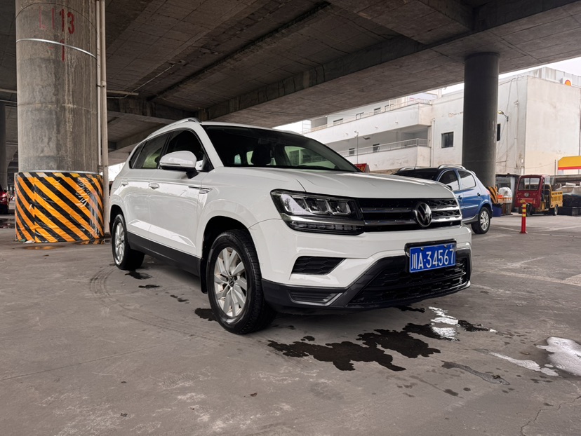 Volkswagen Tharu 2020 car image #3
