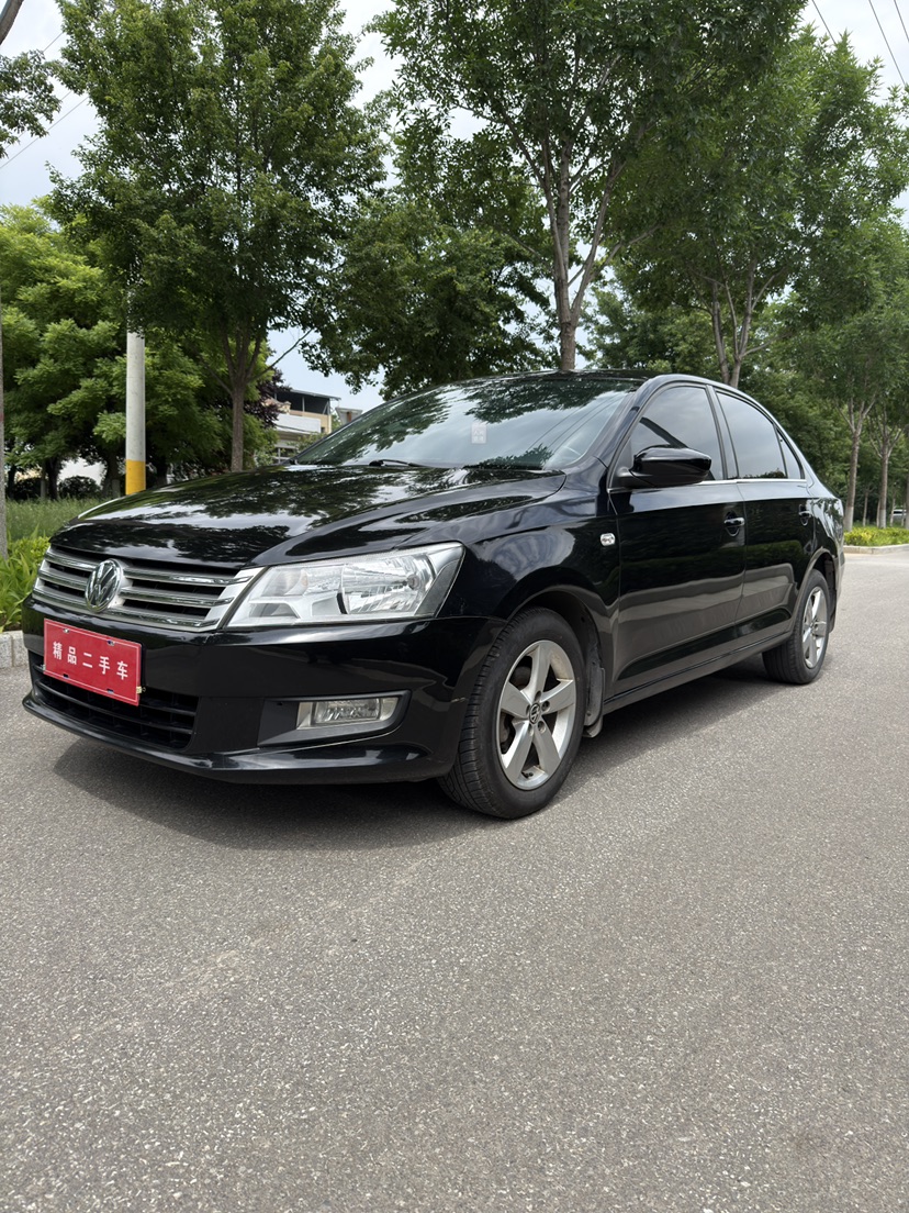 Volkswagen Santana 2014 car image 