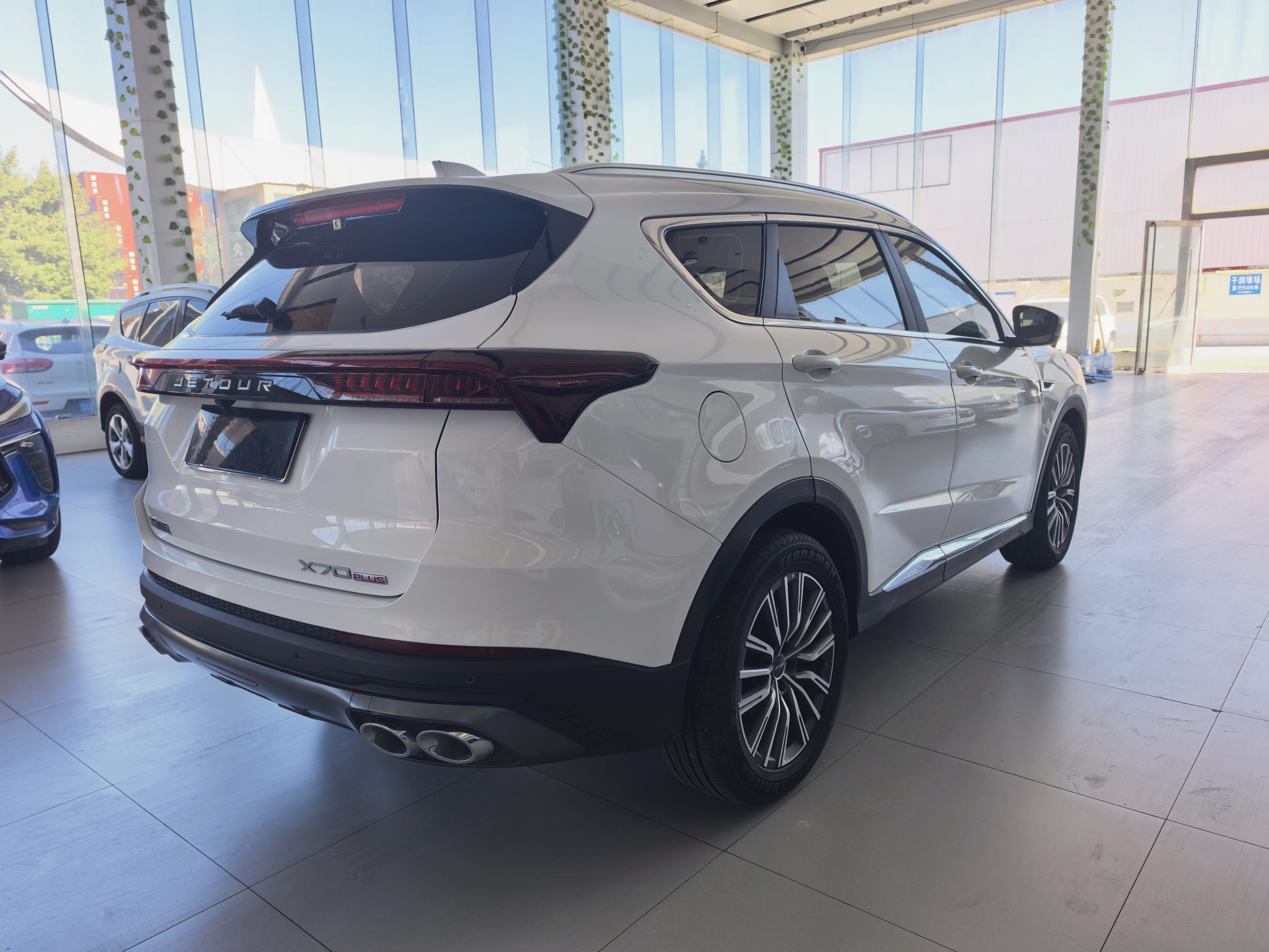 Jetour X70 PLUS 2025 car image #5