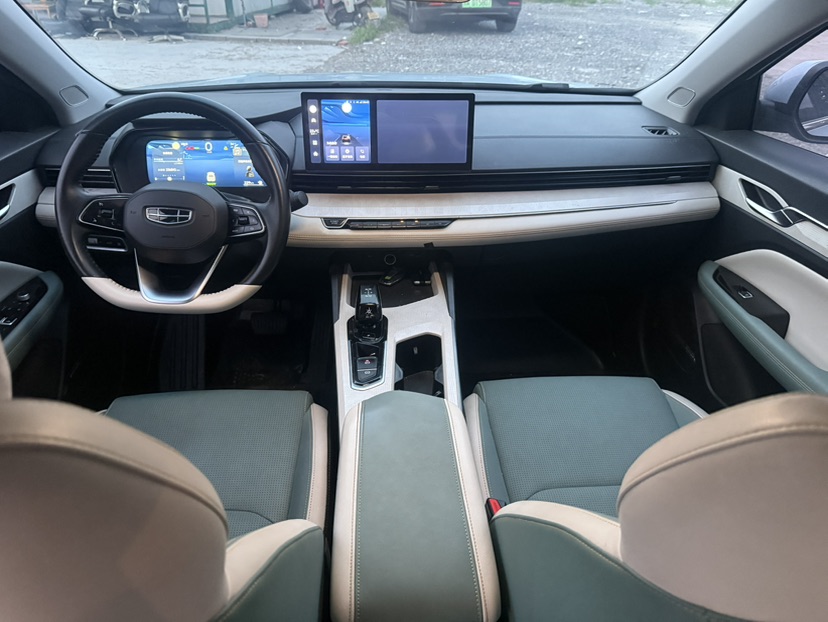 GEELY Emgrand L HiP 2022 imagen de coche #6