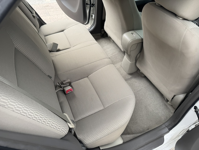 Toyota Vios 2010 #9 Toyota Vios 2010 car image #9