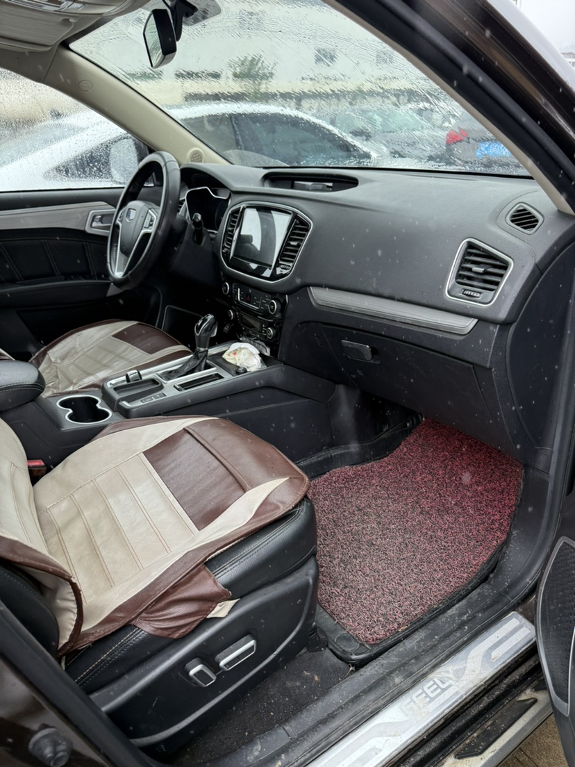 GEELY Vision X6 2016 car image #2