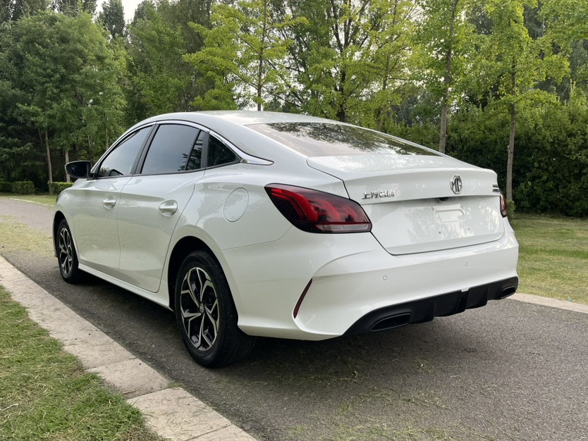 MG 5 2023 car image #5