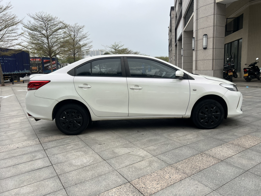 Toyota Vios 2017 car image #6