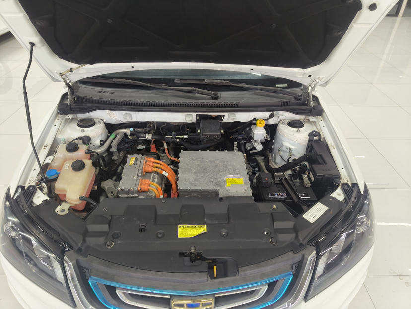 GEELY Emgrand New Energy 2018 #5 GEELY Emgrand New Energy 2018 car image #5