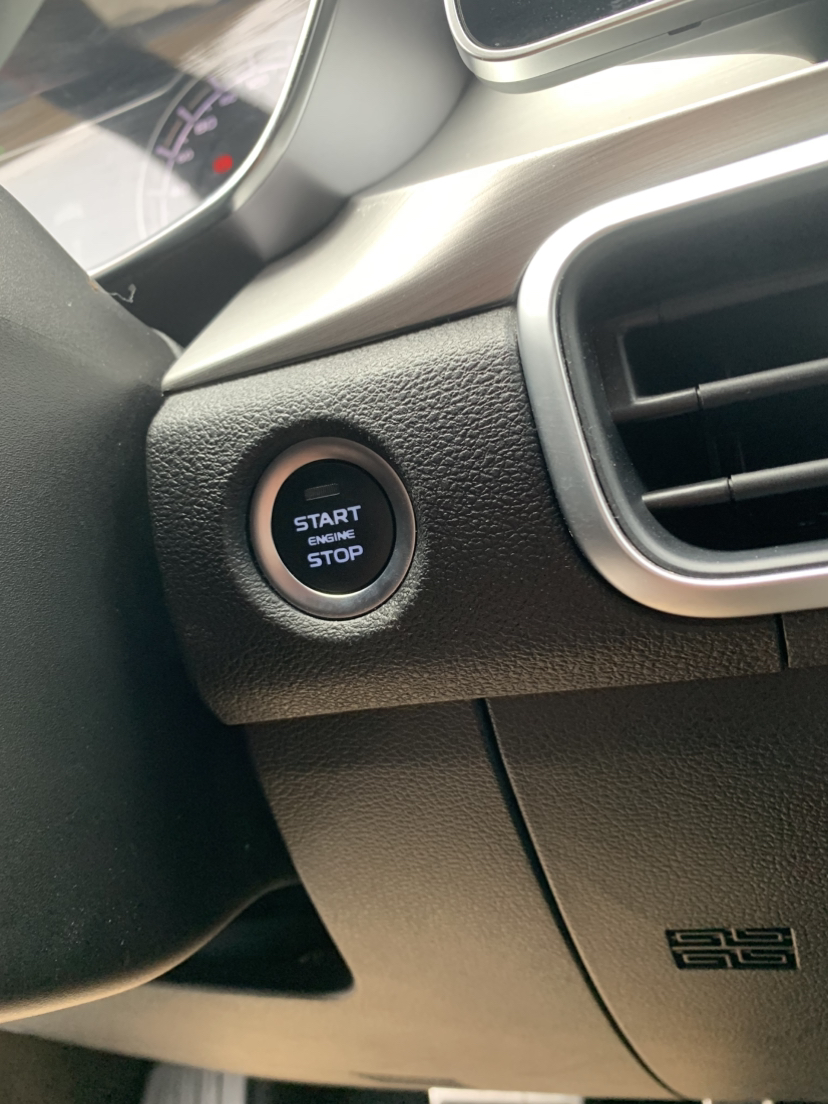 GEELY Coolray 2022 #15 GEELY Coolray 2022 car image #15
