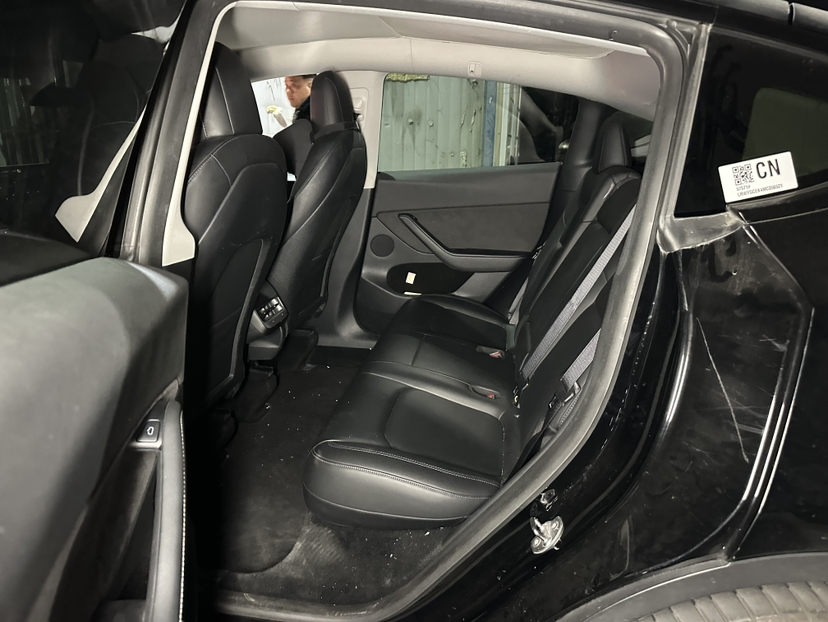 Tesla Model Y 2021 #5 Tesla Model Y 2021 car image #5