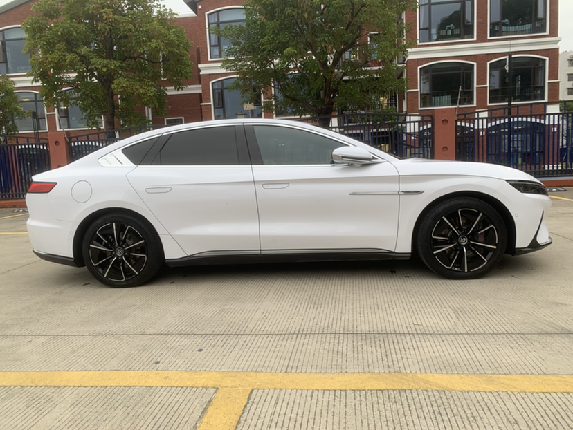 BYD Han 2021 immagine di auto #6
