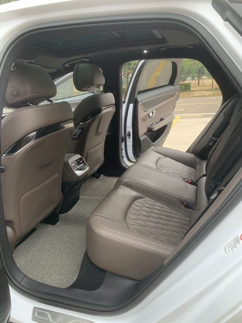 BYD Han 2021 immagine di auto #8