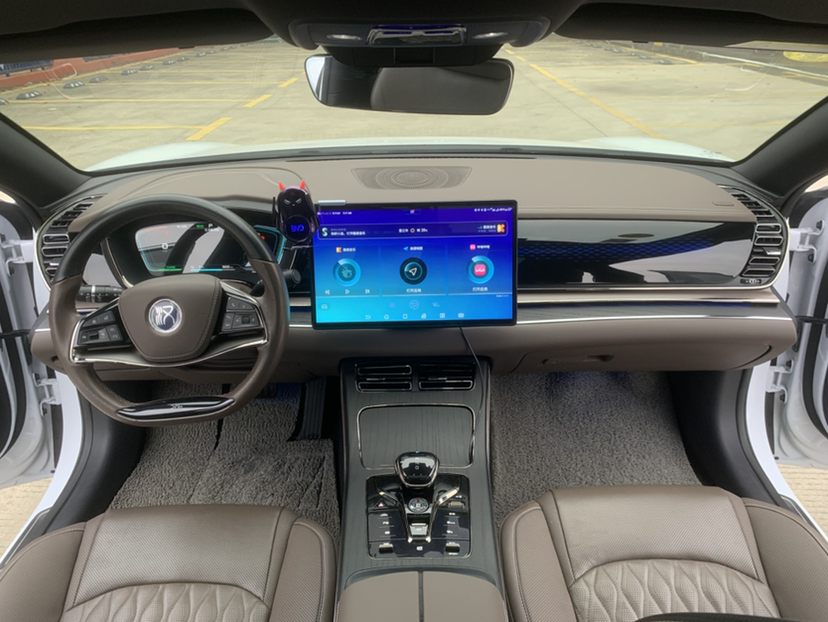 BYD Han 2021 immagine di auto #10