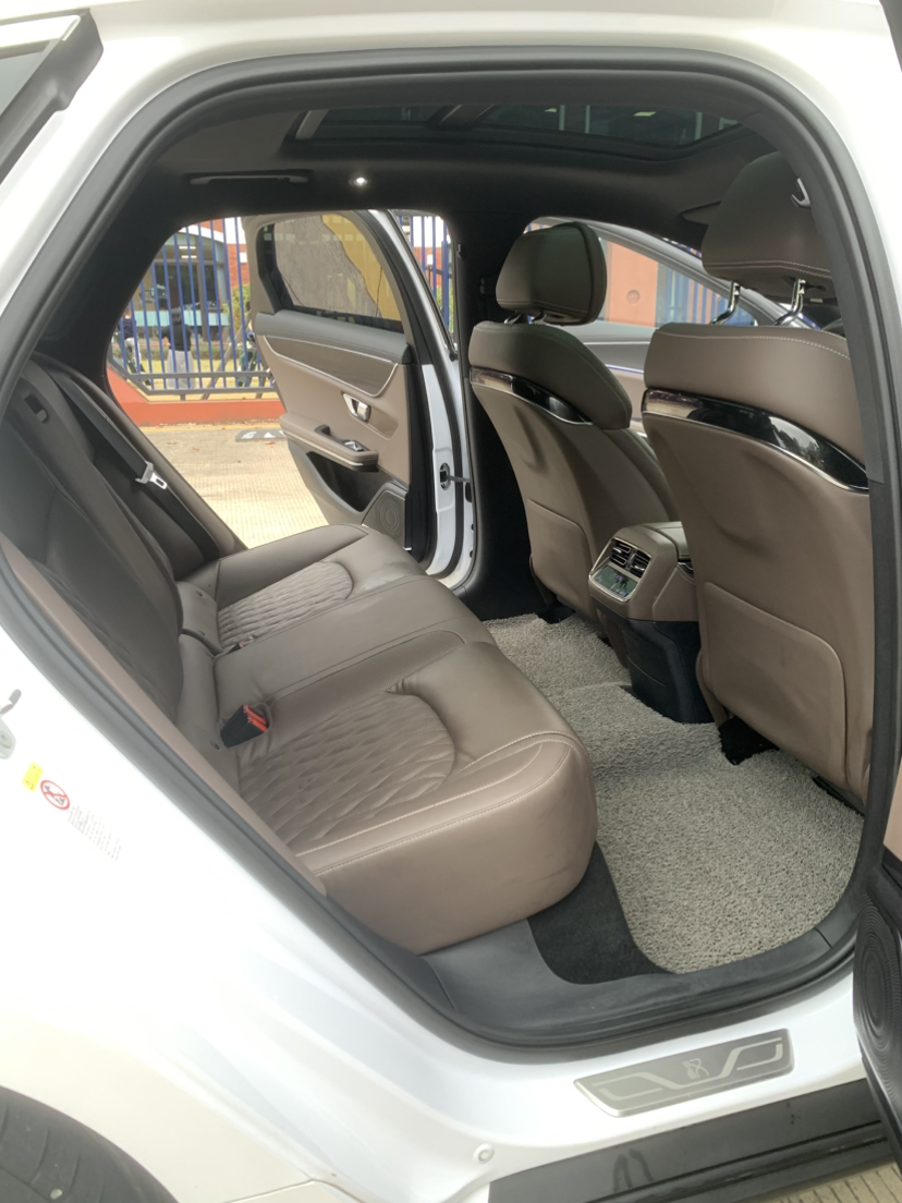 BYD Han 2021 immagine di auto #12