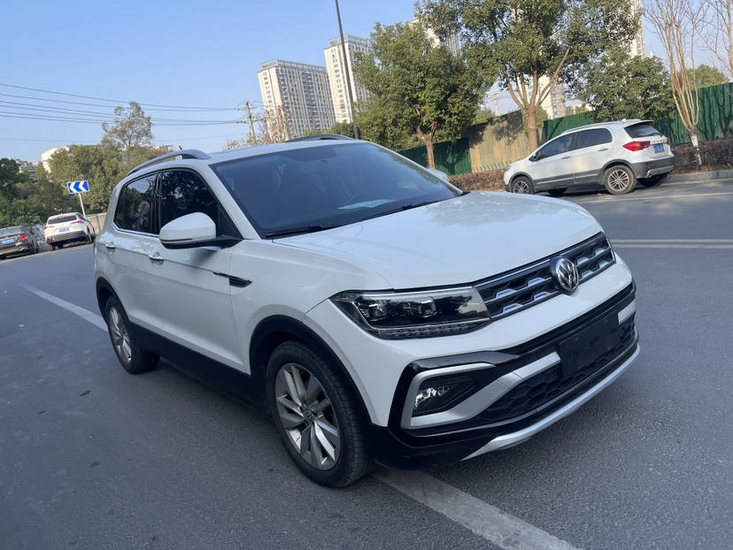 Volkswagen T-Cross 2019 car image #3