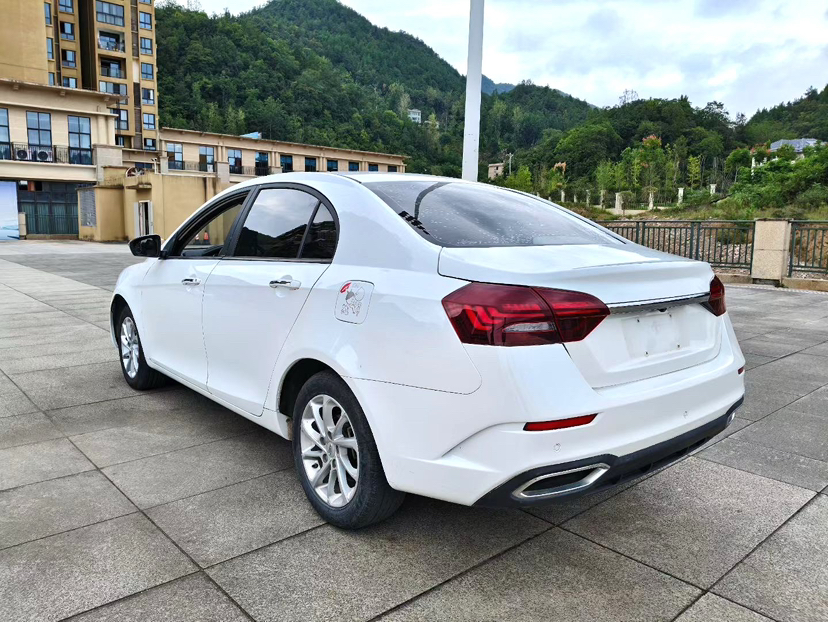 GEELY Emgrand 2021 #3 GEELY Emgrand 2021 car image #3