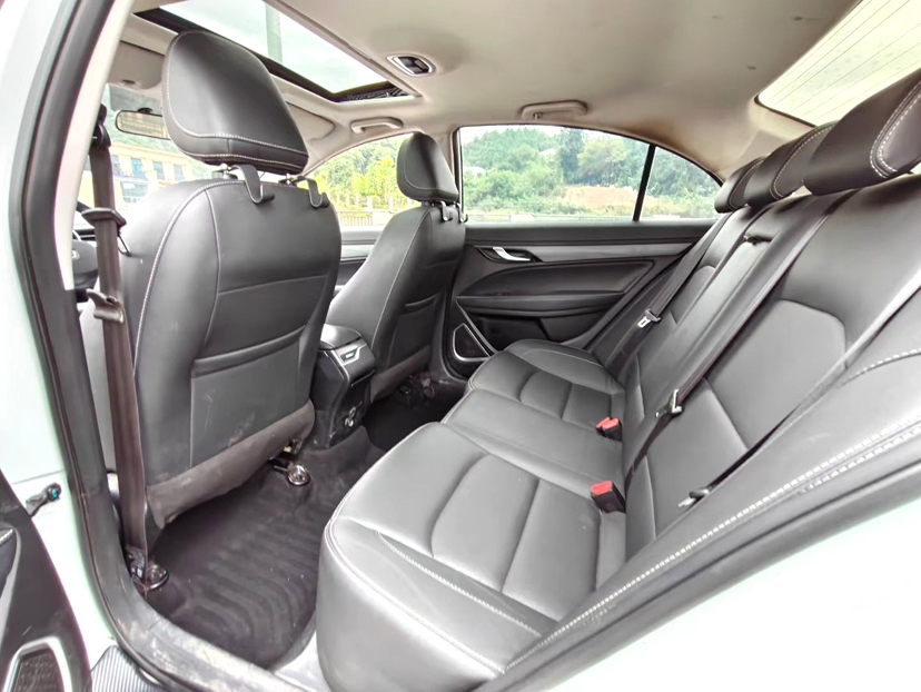 GEELY Emgrand 2021 #8 GEELY Emgrand 2021 car image #8