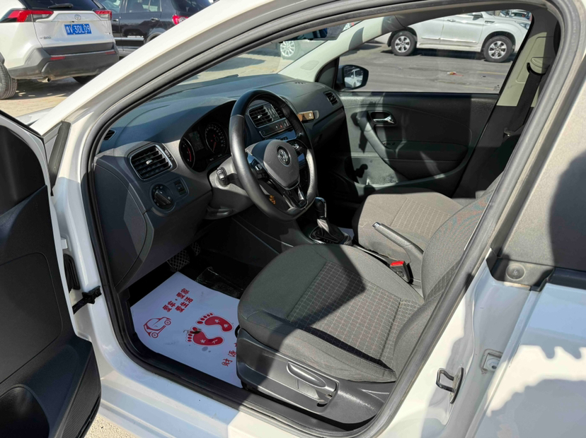 Volkswagen Polo 2019 #6 Volkswagen Polo 2019 car image #6