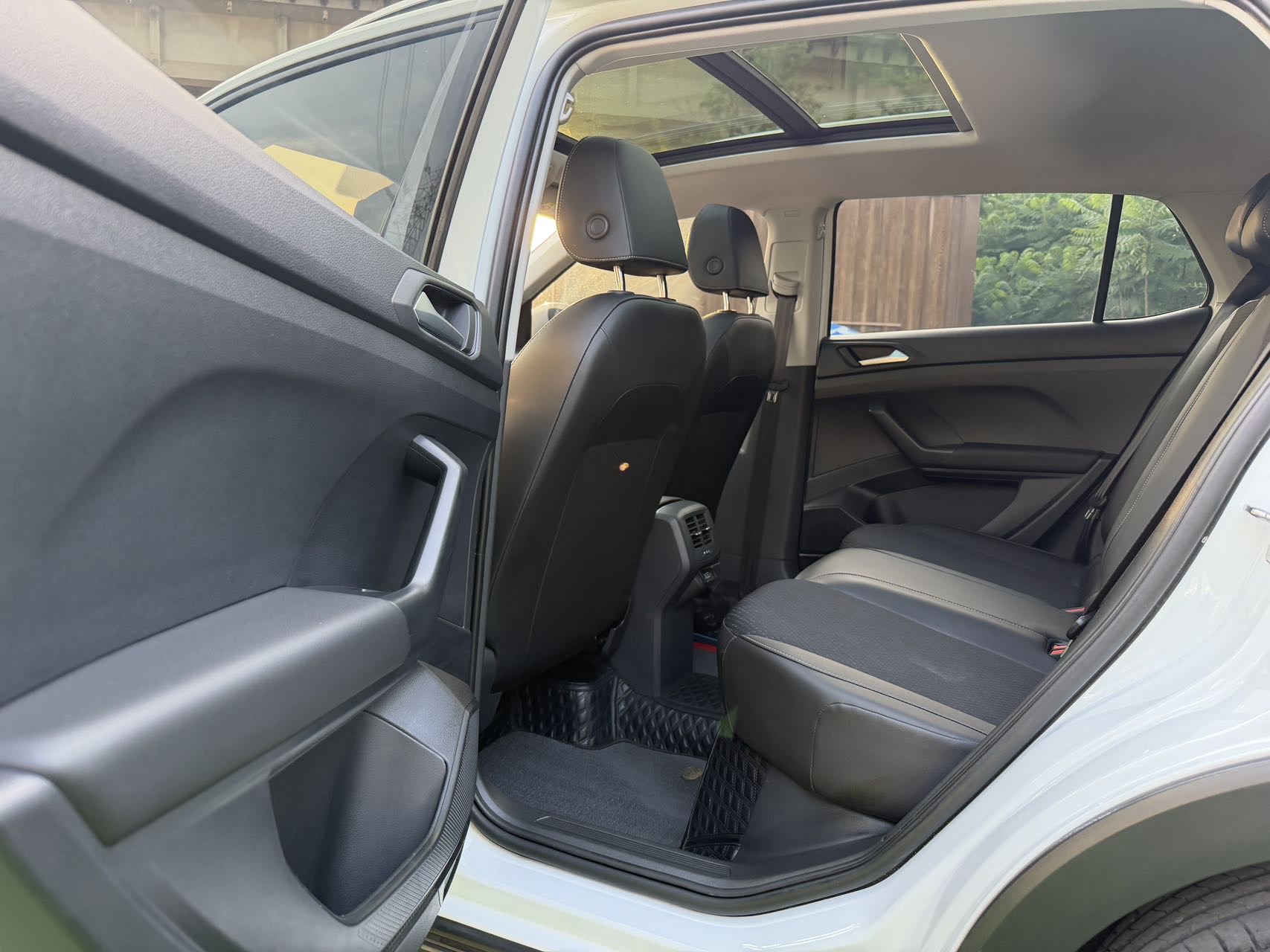 Volkswagen Tacqua 2023 car image #9