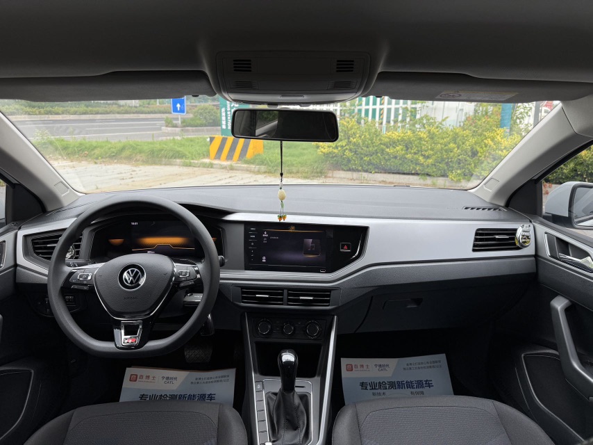 Volkswagen Polo 2024 car image #8