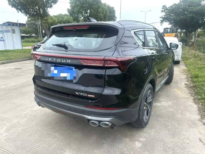 Jetour X70 PLUS 2022 car image #7