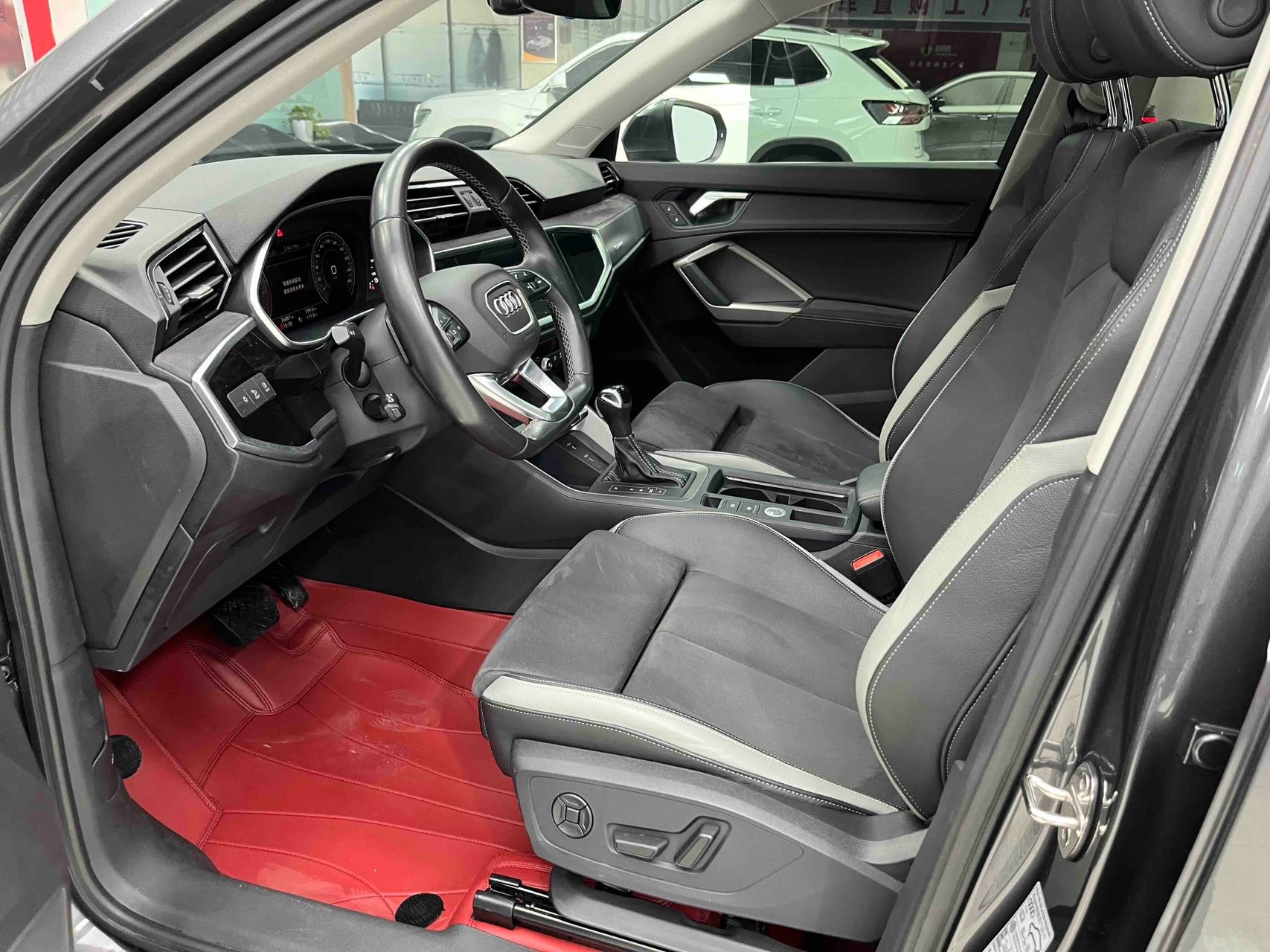 Audi Q3 2022 #13 Audi Q3 2022 car image #13
