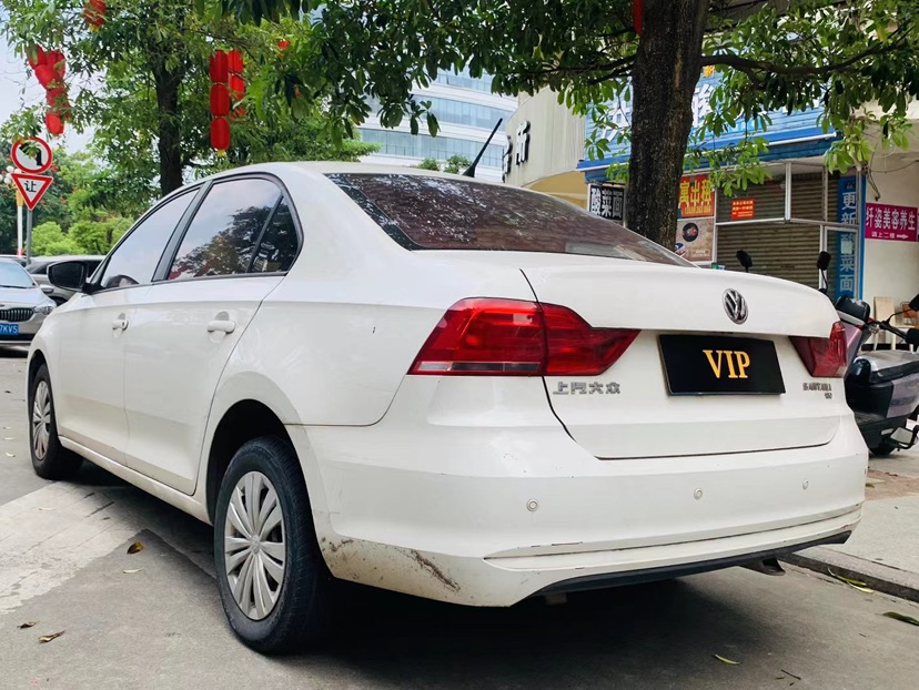 Volkswagen Santana 2017 car image #3