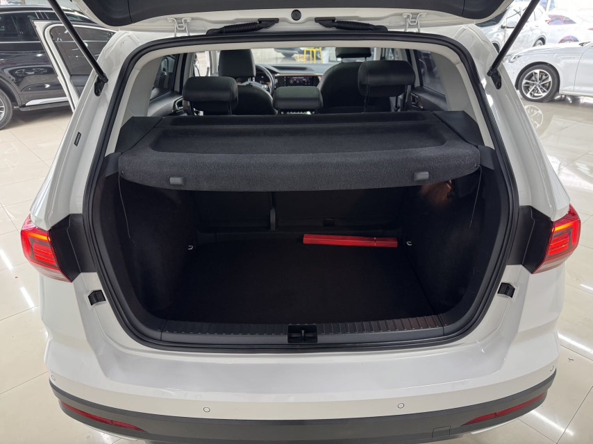Volkswagen Tharu 2022 #8 Volkswagen Tharu 2022 car image #8