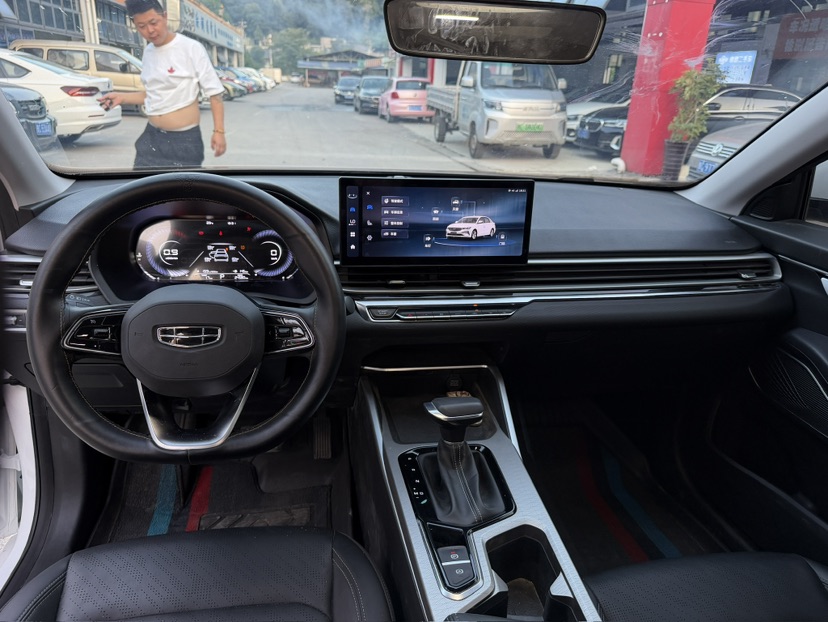 GEELY Emgrand 2024 #7 GEELY Emgrand 2024 car image #7